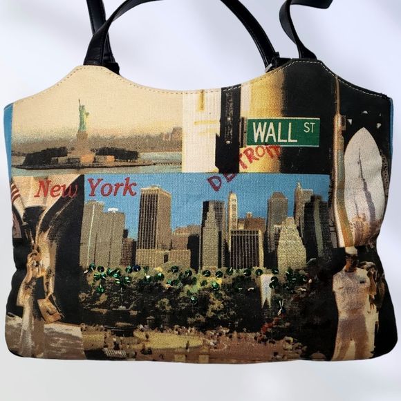 Chic Cosmopolitan Beaded and Sequin Shoulder Handbag - Picture 2 of 9